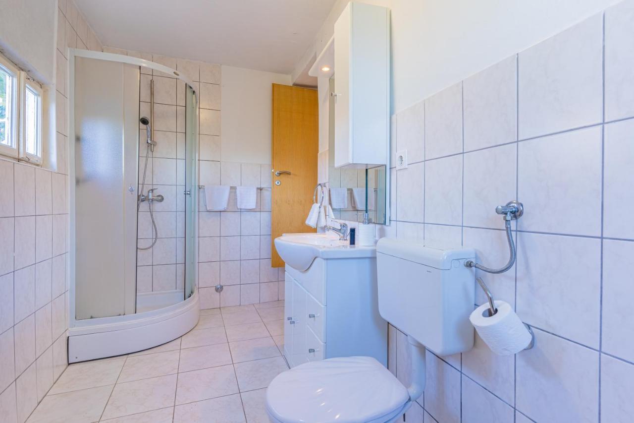 Apartmani Valun1 ภายนอก รูปภาพ