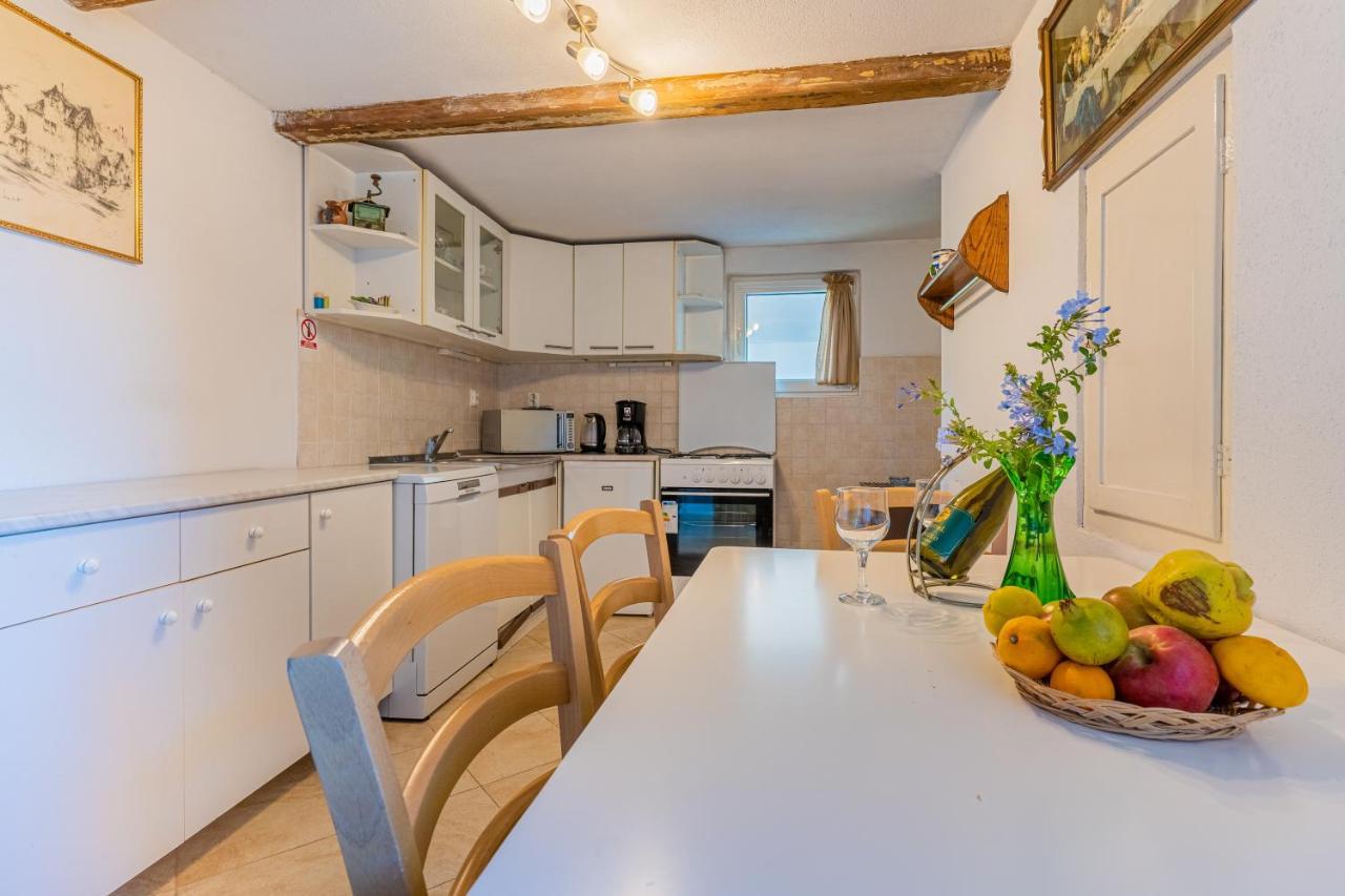 Apartmani Valun1 ภายนอก รูปภาพ